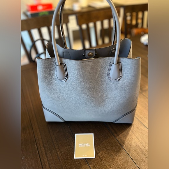 Michael Kors Grey tote bag - Picture 5 of 7